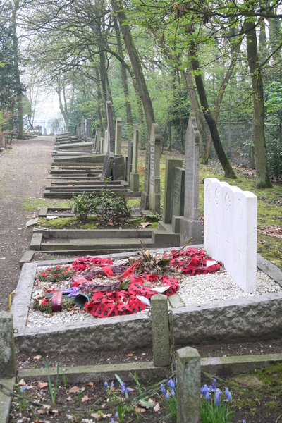 British Casualties are still thought highly of in Nijmegan Rustoord - Arda Riedijk