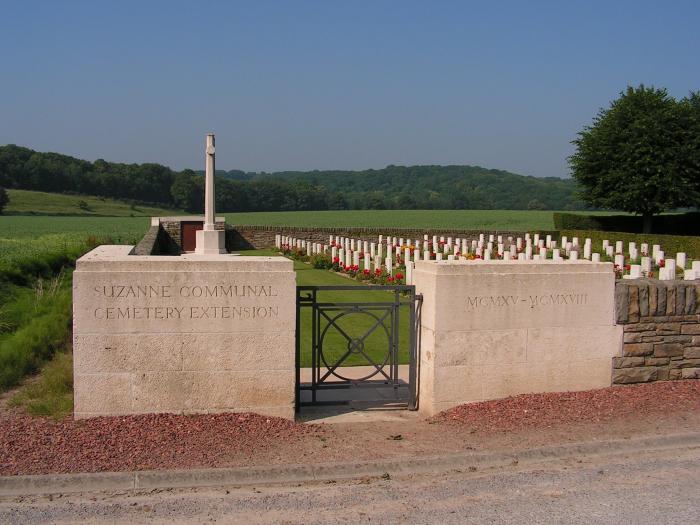 Suzanne Communal Cem in full bloom