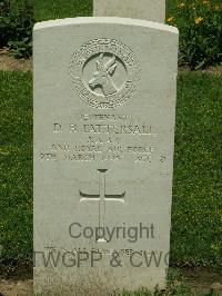 Ravenna War Cemetery - Tattersall, D B