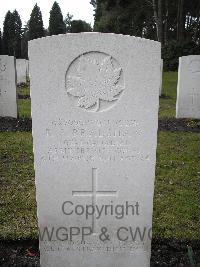 [IMAGE] Brookwood Military Cemetery - Bradshaw, Richard Albert