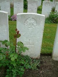 Etaples Military Cemetery - Best, Edward Robert Charles