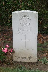 Forges-Les-Eaux Communal Cemetery - Hardy, John William Henry
