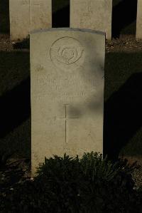 Cojeul British Cemetery St. Martin-Sur-Cojeul - Akrill-Jones, Robert Rowland