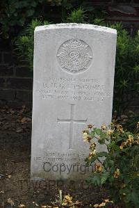 Les Baraques Military Cemetery Sangatte - Lipscombe, David Henry Goodman