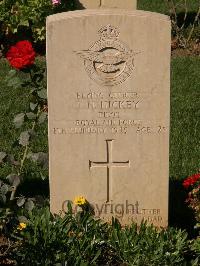 Bari War Cemetery - Hickey, John Noel