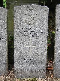 Greenock Cemetery - Stanwix, Ronald