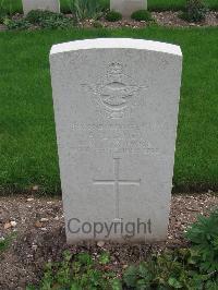 Sarralbe Military Cemetery - Amey, A E