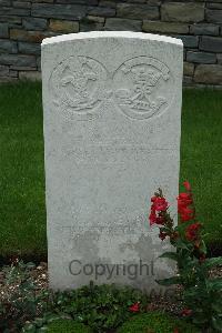 Sarralbe Military Cemetery - Bartram, F