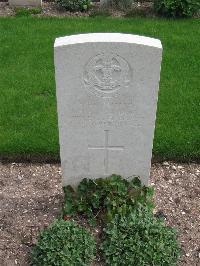 Sarralbe Military Cemetery - Cawood, Henry Charles