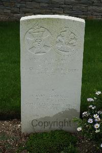 Sarralbe Military Cemetery - Heaton, D