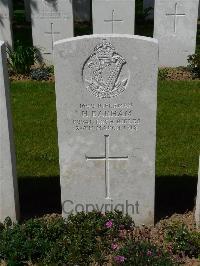 Savy British Cemetery - Barham, H