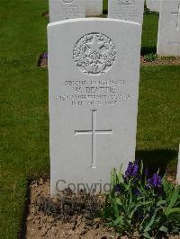 Savy British Cemetery - Beattie, W