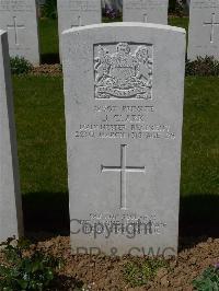 Savy British Cemetery - Clark, James