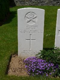 Savy British Cemetery - Clark, James