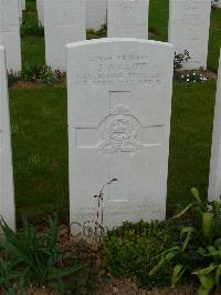 Savy British Cemetery - Cliff, James Albert