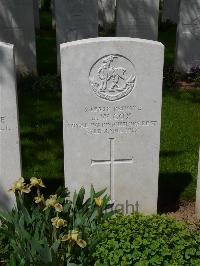 Savy British Cemetery - Cox, J W