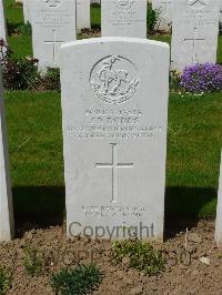 Savy British Cemetery - Dodds, John Robert