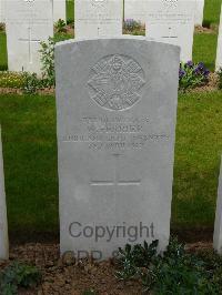 Savy British Cemetery - Ferrier, W