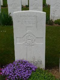 Savy British Cemetery - Geary, J