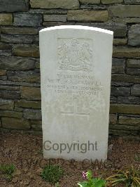 Savy British Cemetery - Halliwell, W T