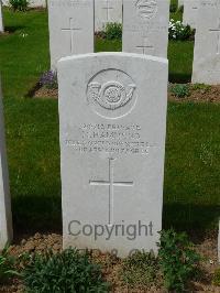 Savy British Cemetery - Hammond, M