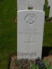 Savy British Cemetery - Holker, J R