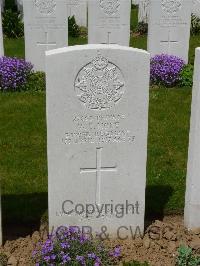 Savy British Cemetery - Hope, W E