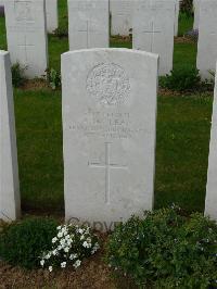 Savy British Cemetery - McLean, A