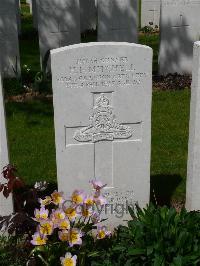 Savy British Cemetery - Mitchell, Harold Frederick