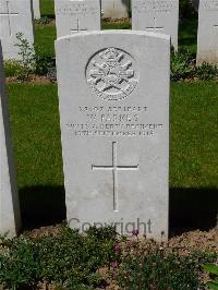 Savy British Cemetery - Parkes, W