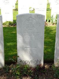 Savy British Cemetery - Sampson, Percival Ralph