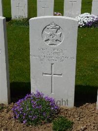 Savy British Cemetery - Smith, W J