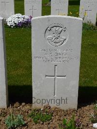 Savy British Cemetery - Snook, W C