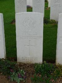 Savy British Cemetery - Talbot, J J