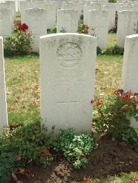 Serre Road Cemetery No.2 - Adnams, Charles