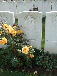 Serre Road Cemetery No.2 - Andrews, Frederick