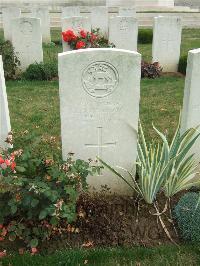 Serre Road Cemetery No.2 - Armstrong, Leonard