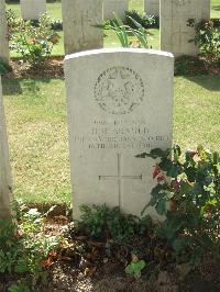 Serre Road Cemetery No.2 - Arnold, Henry Benjamin