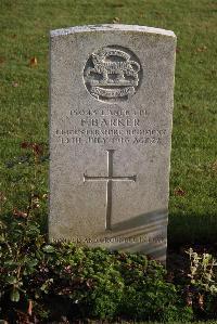 Serre Road Cemetery No.2 - Barker, Fred