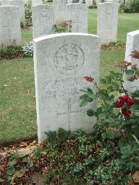 Serre Road Cemetery No.2 - Barton, Reginald Cannon