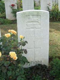 Serre Road Cemetery No.2 - Beaumont, Jonah