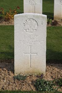 Serre Road Cemetery No.2 - Buck, A L