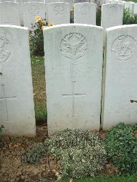 Serre Road Cemetery No.2 - Cameron, Kenneth