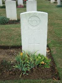 Serre Road Cemetery No.2 - Carson, Thomas