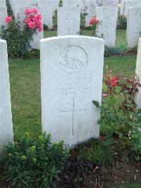 Serre Road Cemetery No.2 - Carter, Edwin