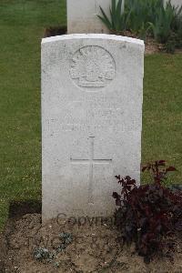 Serre Road Cemetery No.2 - Collins, Leslie Joseph