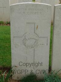 Serre Road Cemetery No.2 - Cooper, Arthur Reginald