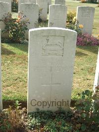 Serre Road Cemetery No.2 - Cross, John