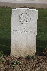 Serre Road Cemetery No.2 - Davies, George Gordon