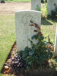 Serre Road Cemetery No.2 - Dean, Isaac